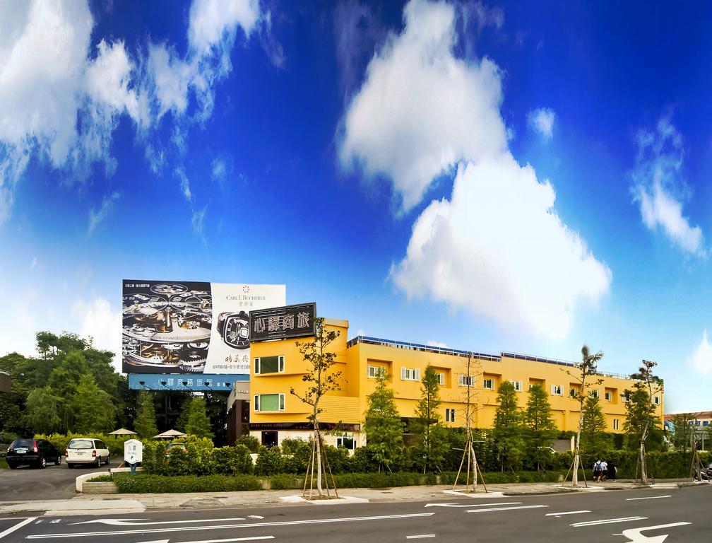 Herz Hotel Taichung Exterior foto